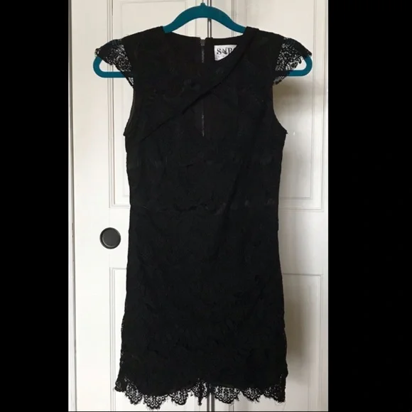 Blk lace dress from Sabo Skirt ..worn once size S - Picture 2 of 5